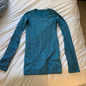 Swiftly Tech Long Sleeve - Size 2